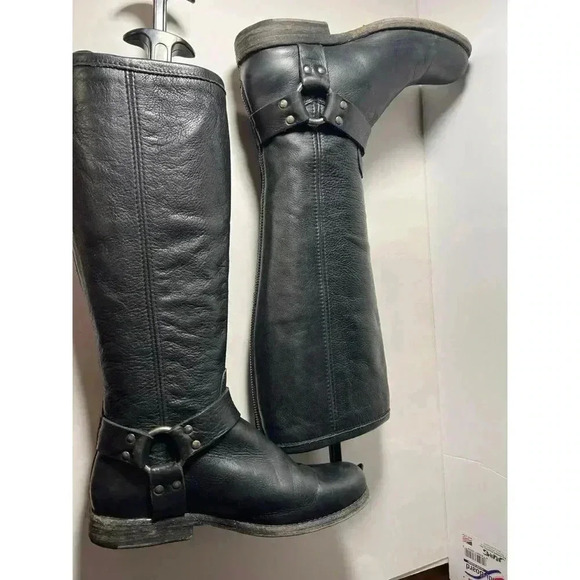 FRYE Black Leather Women's Boots - Picture 5 of 6